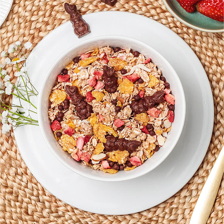 Oster-Müsli in einer Schüssel