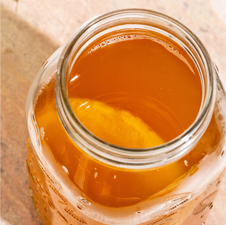 Kombucha in einem Glas