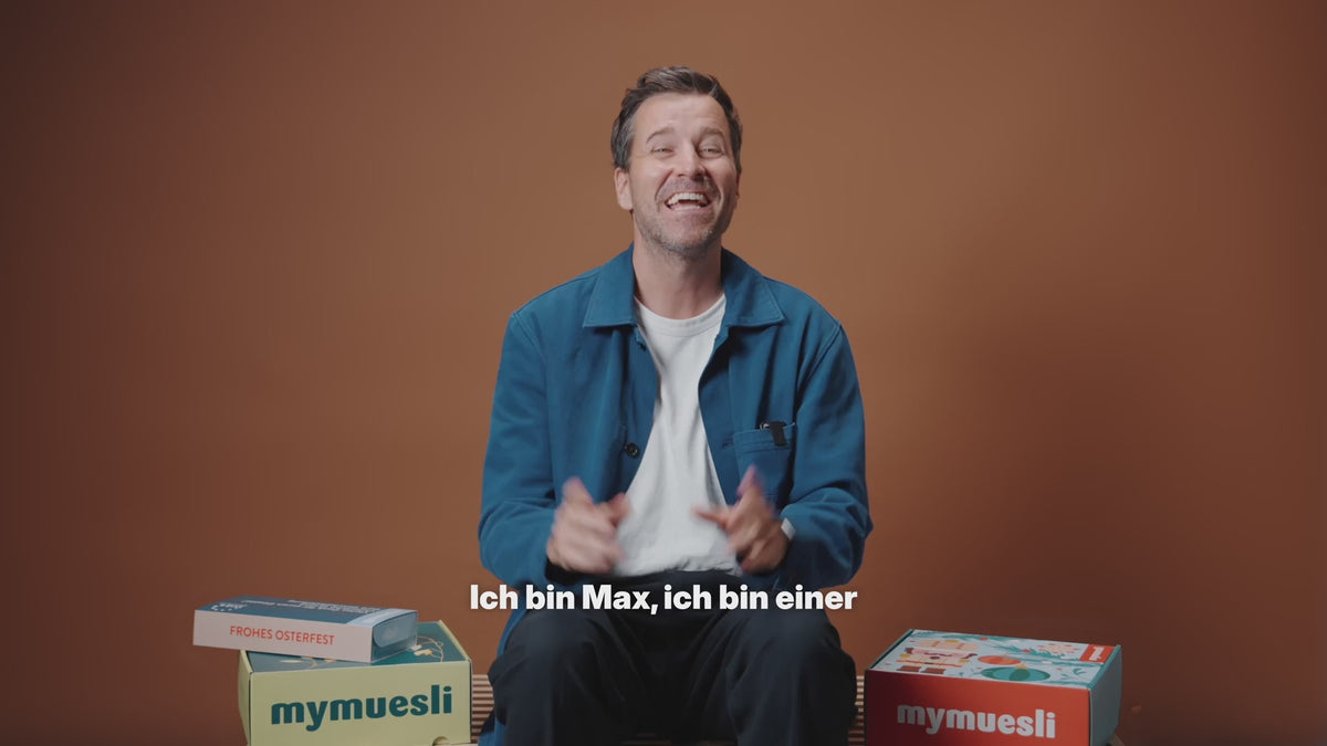 Max zeigt das mymuesli Firmen-Sortiment – Video-Standbild