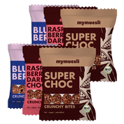 mymuesli Bio Crunchy Bites 6er Probierpaket mit jeweils 2x Super Choc, Blueberry und Raspberry Dark Choc