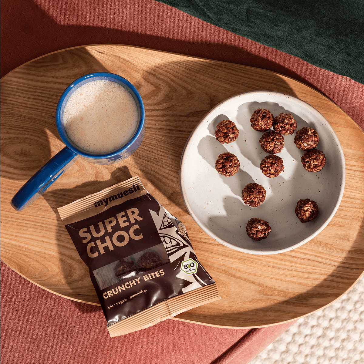 mymuesli Bio Super Choc Crunchy Bites Verpackung mit Schüssel