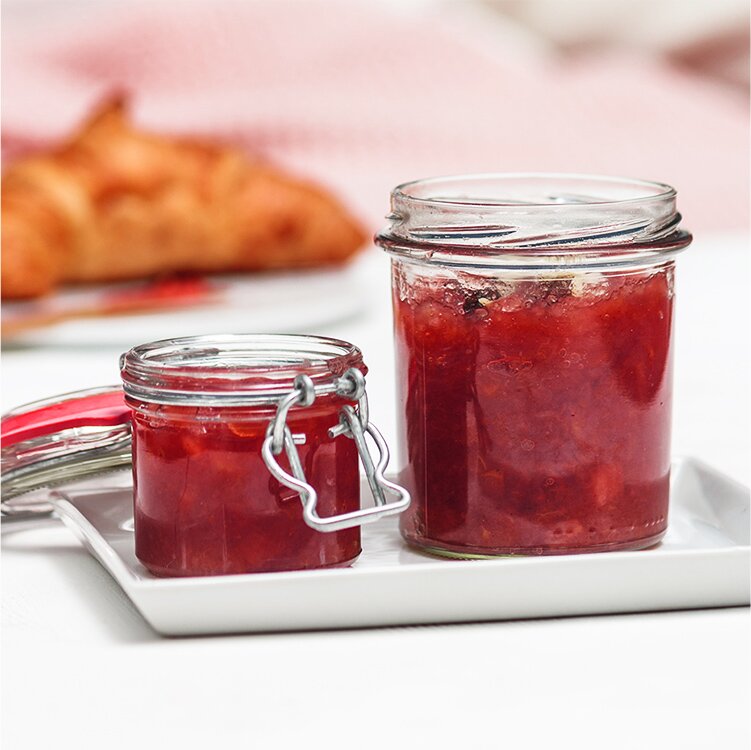 Ruby's Apfel Marmelade in einem Glas 
