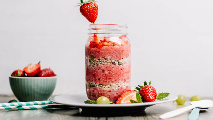 Smoothie Bowl mit Superfruits