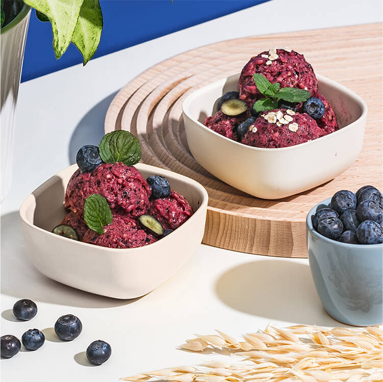 Haferflockeneis mit Blaubeeren