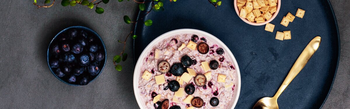 mood-desktop-blueberry-cheesecake-porridge.jpg