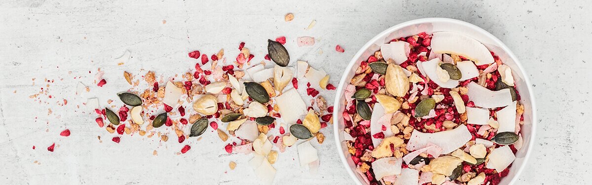 mood-desktop-muesli-toppings-berrycrunch.jpg