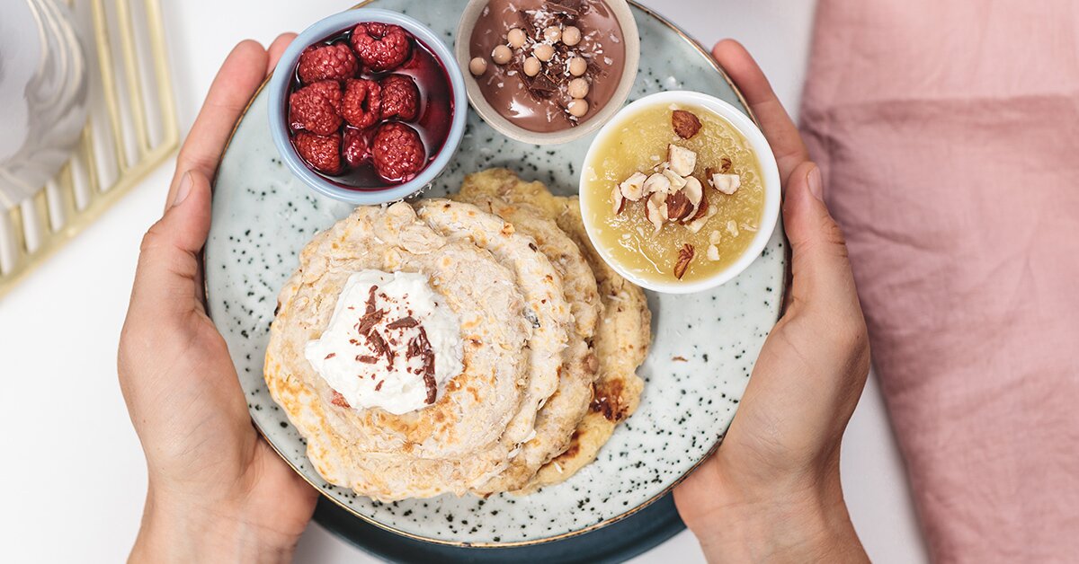 Apfel-Macadamia-Zimt-Pancakes | Rezept von mymuesli