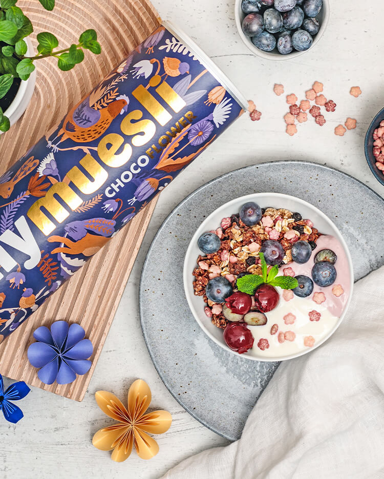 article4b-muesli-choco-flower.jpg Choco Flower Muesli mit Bluemchen Crispies