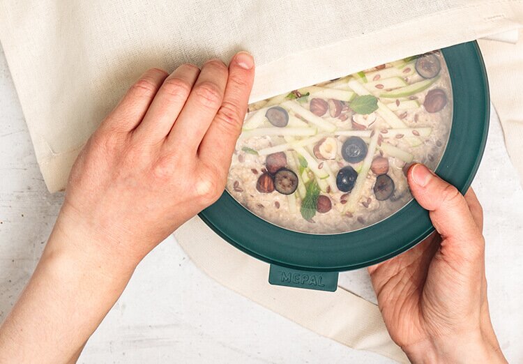 article2a-bircher-bowl.jpg