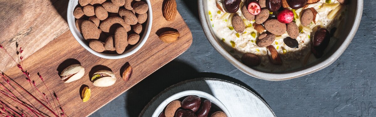 Zartschmelzende Kokosschokolade mit feinstem Kakaostaub