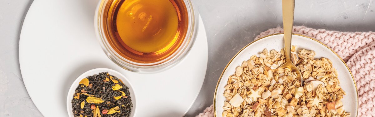 Golden Christmas Set mit Golden Glory Chai-Tee und Christmas Granola
