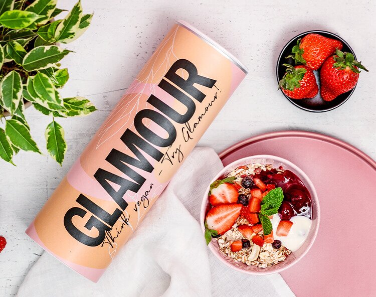 article1a-muesli-glamour-2022.jpg Veganes Fruechte Muesli zur Shopping Week