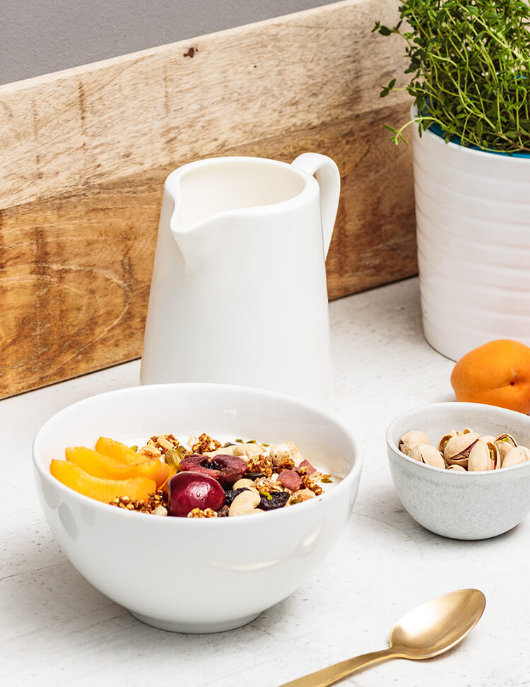 article1a-cherry-pistachio.jpg Cherry Pistachio Buckwheat Crunchy Muesli Fruehstueck