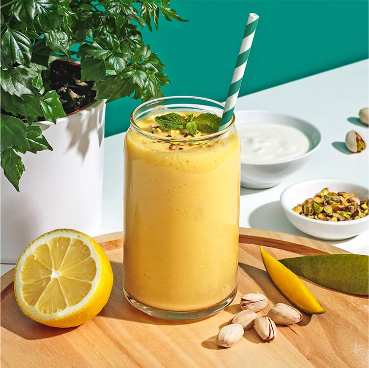 Mango Lassi mit Kokos Nilk