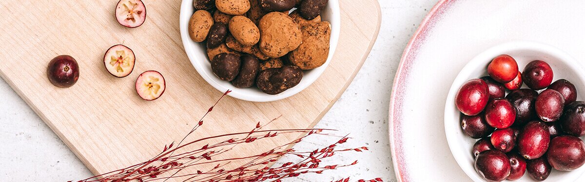mood-desktop-chocs-cashew-cranberry.jpg