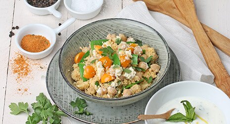 Rezept für Physalis-Hirtenkäse-Pfanne mit Couscous und Minzdip